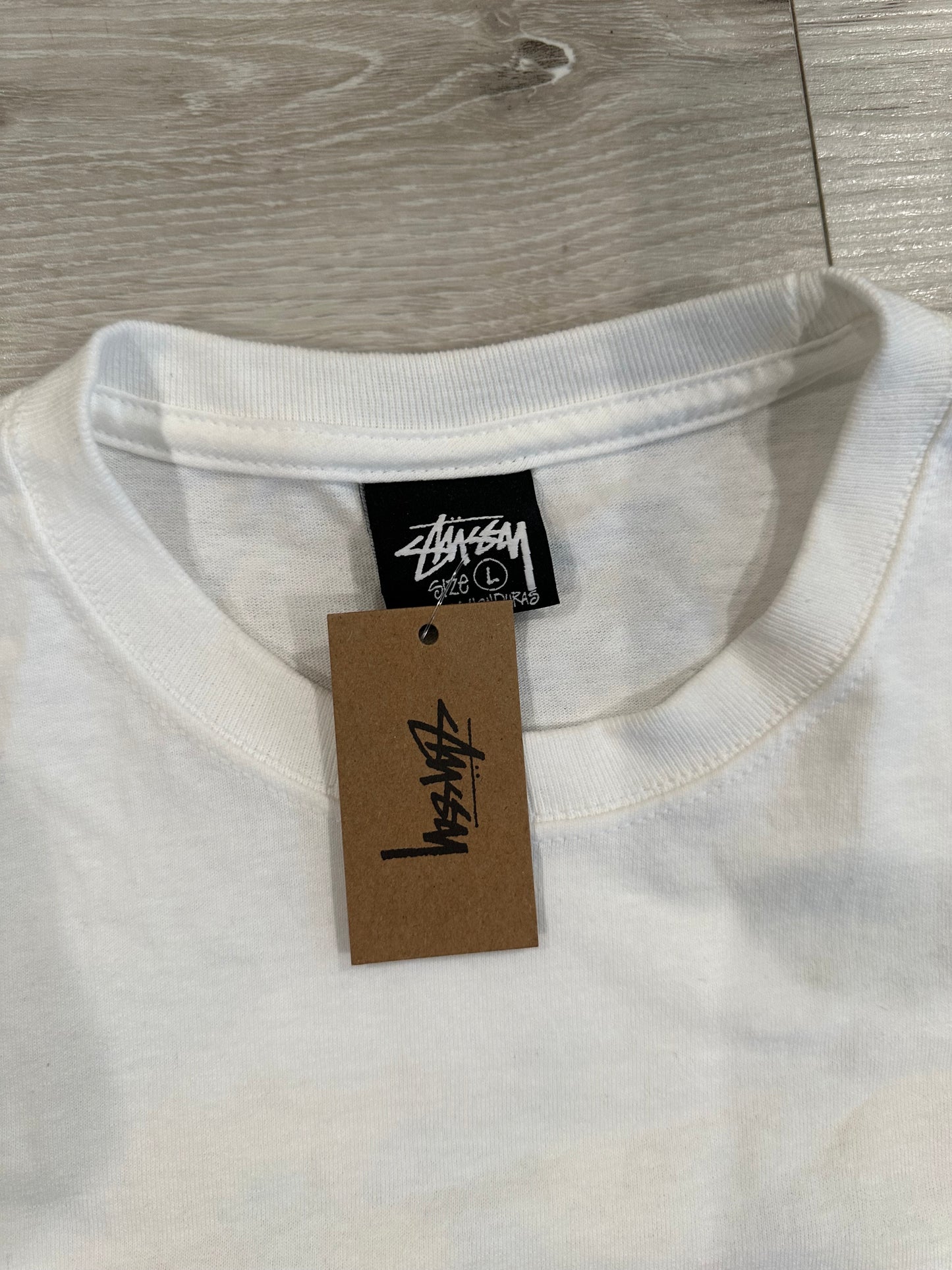 (L) STUSSY GUMBALL SHIRT 23x30