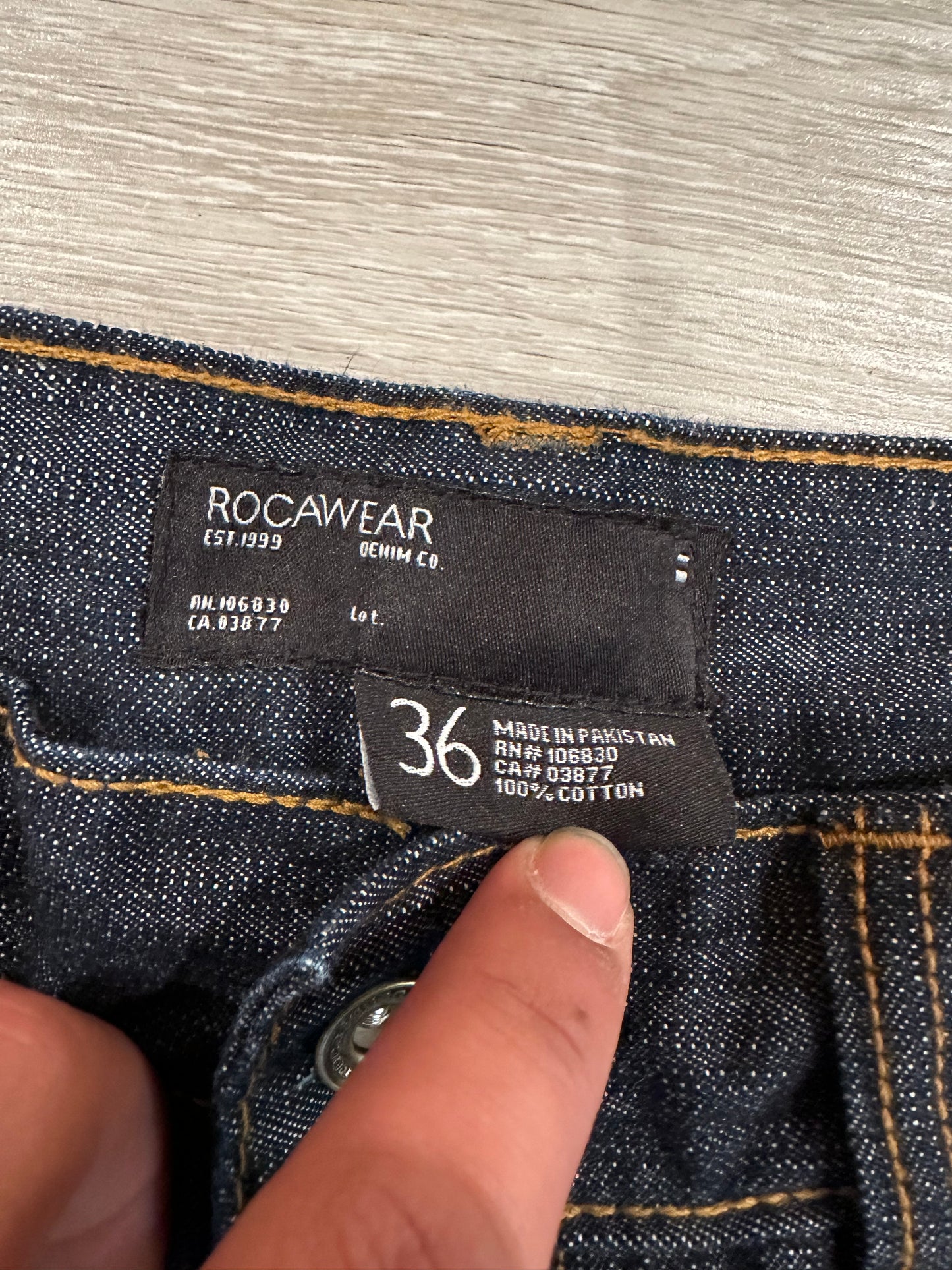 Roca wear jeans 35x27