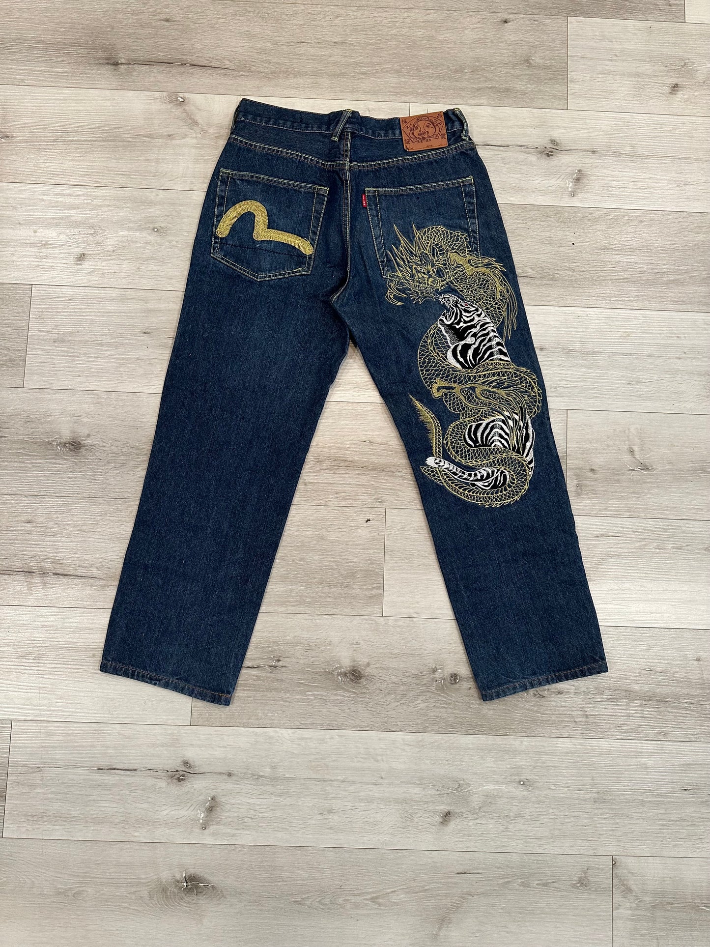 Evisu jeans 32x29