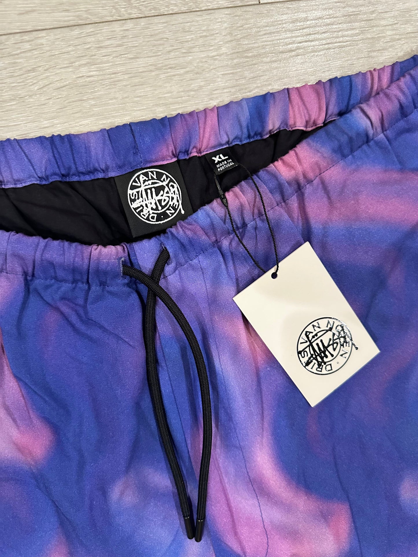 (XL) Stussy x dries van noten shorts