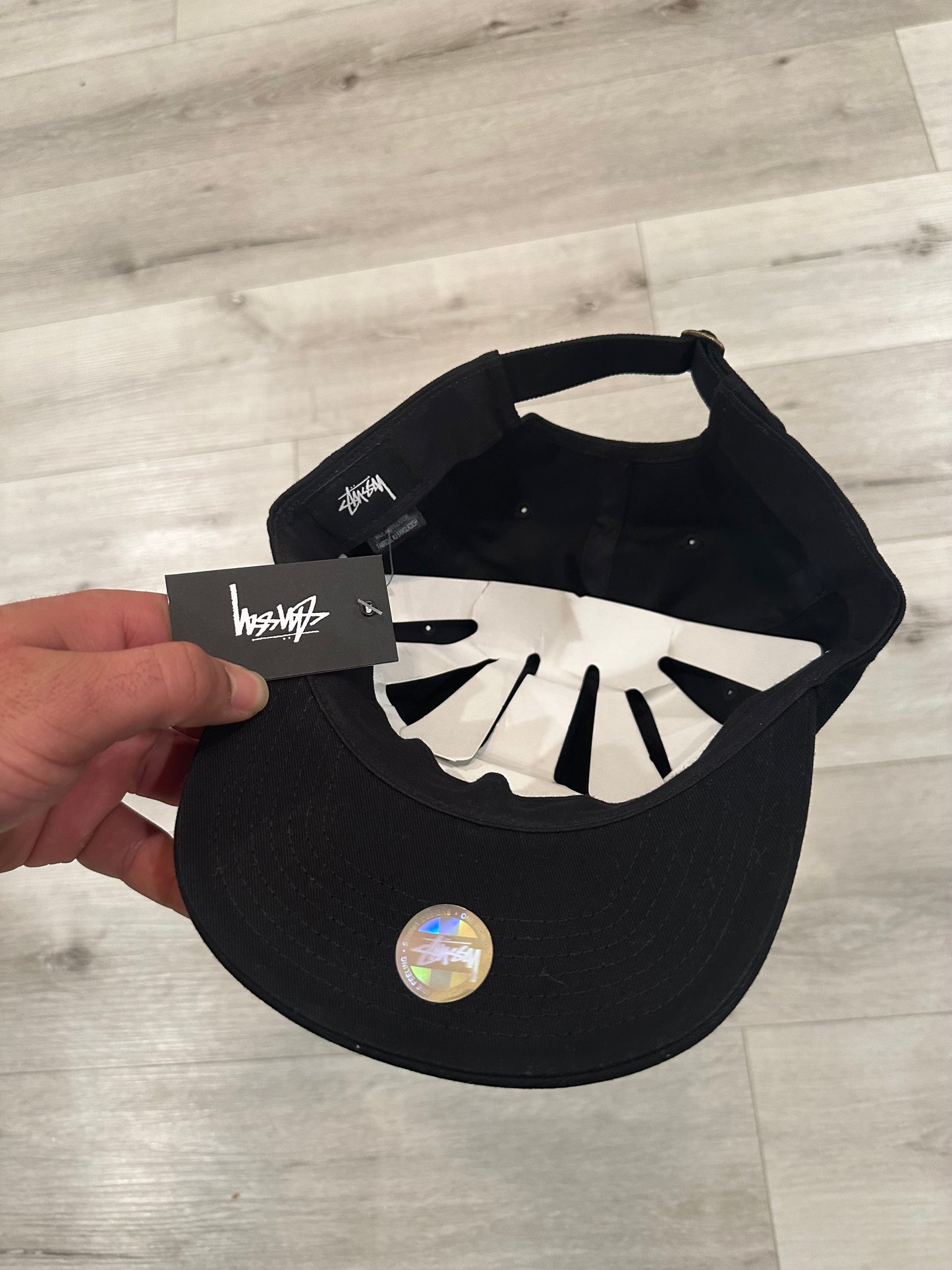 Stussy baseball cap w/ embroidery