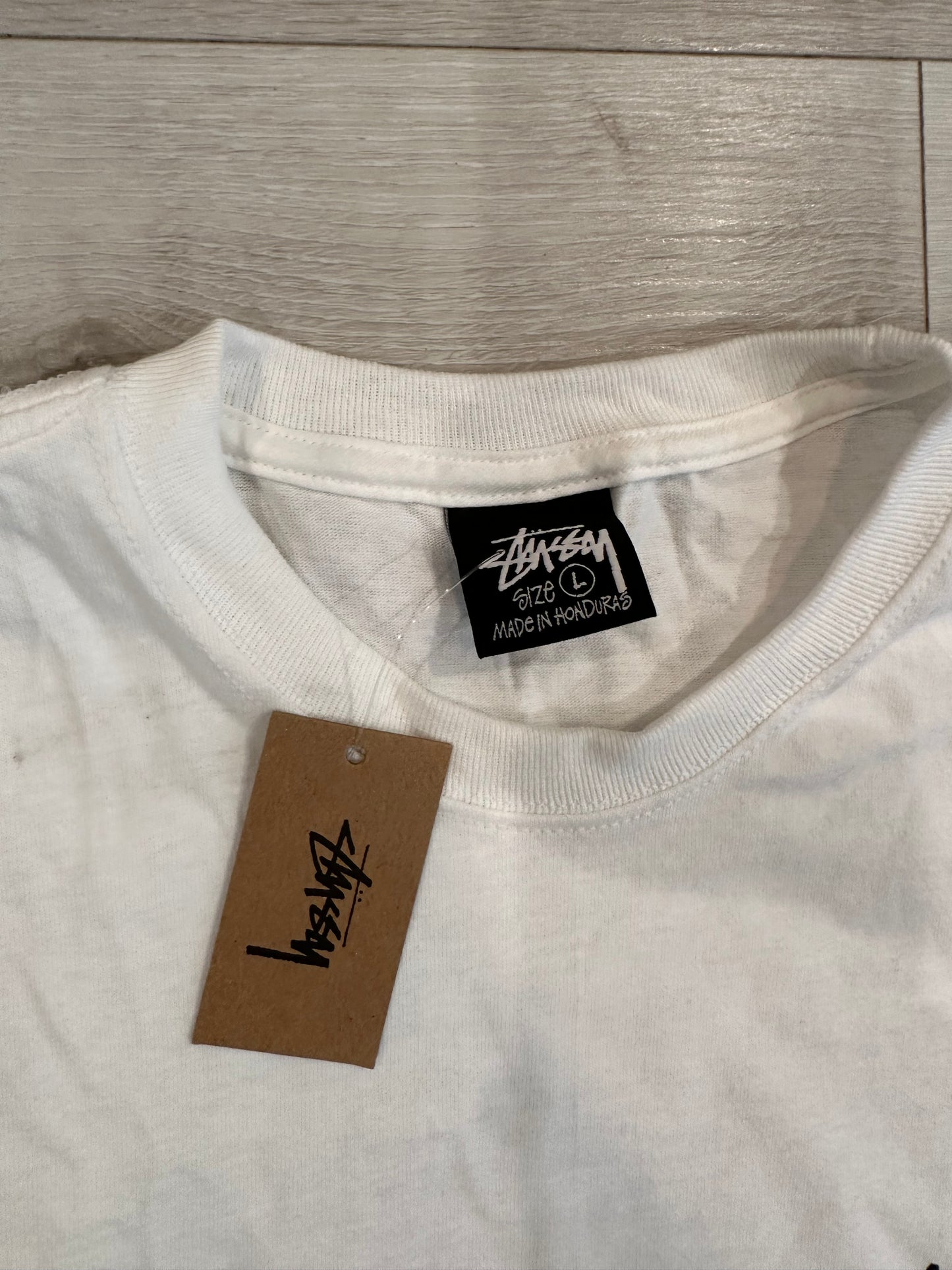 (L) STUSSY DRAGON SHIRT 23x31