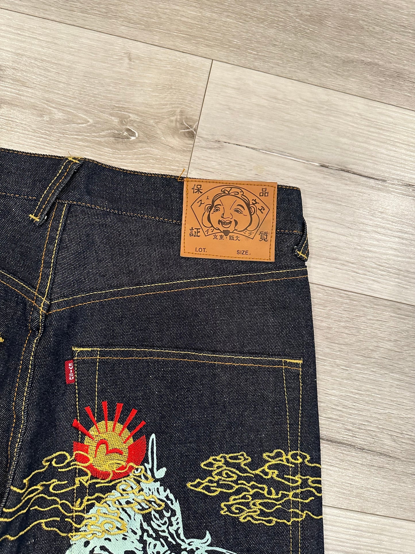 Evisu jeans 31x31