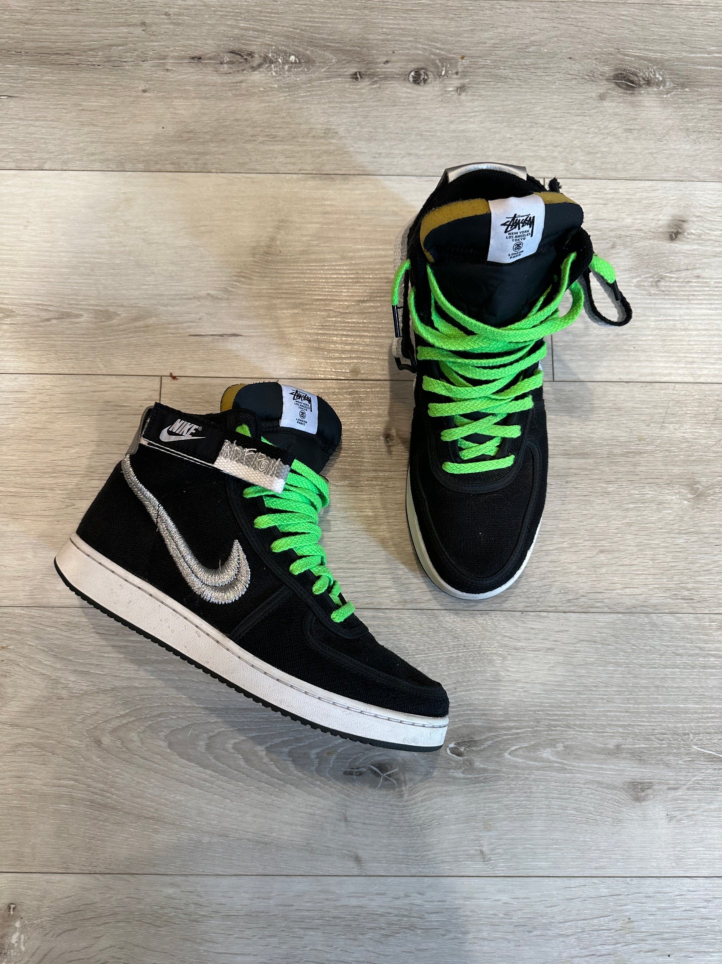 (9) Stussy X Nike vandal (black)