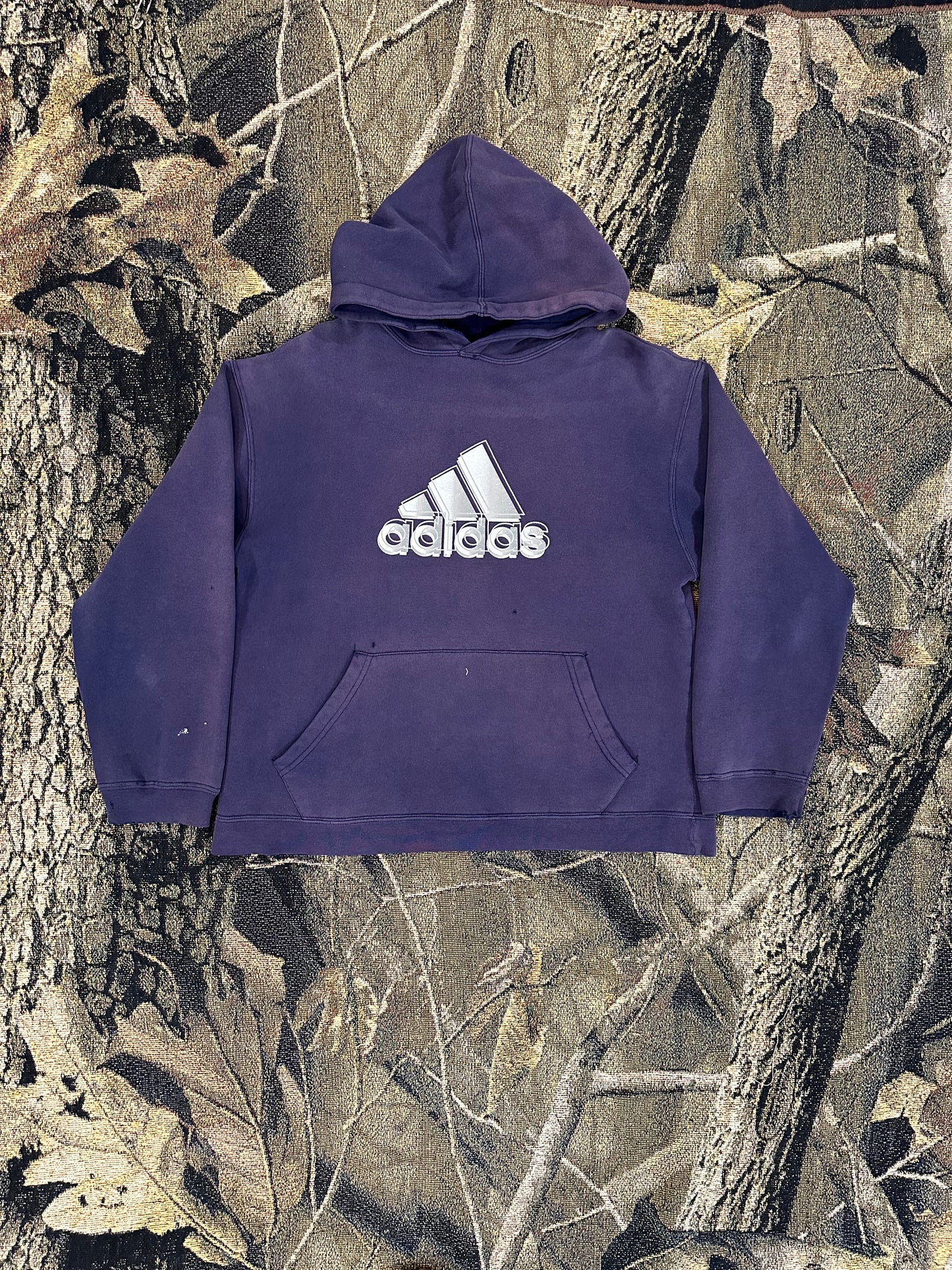 VINTAGE ADIDAS HOODIE