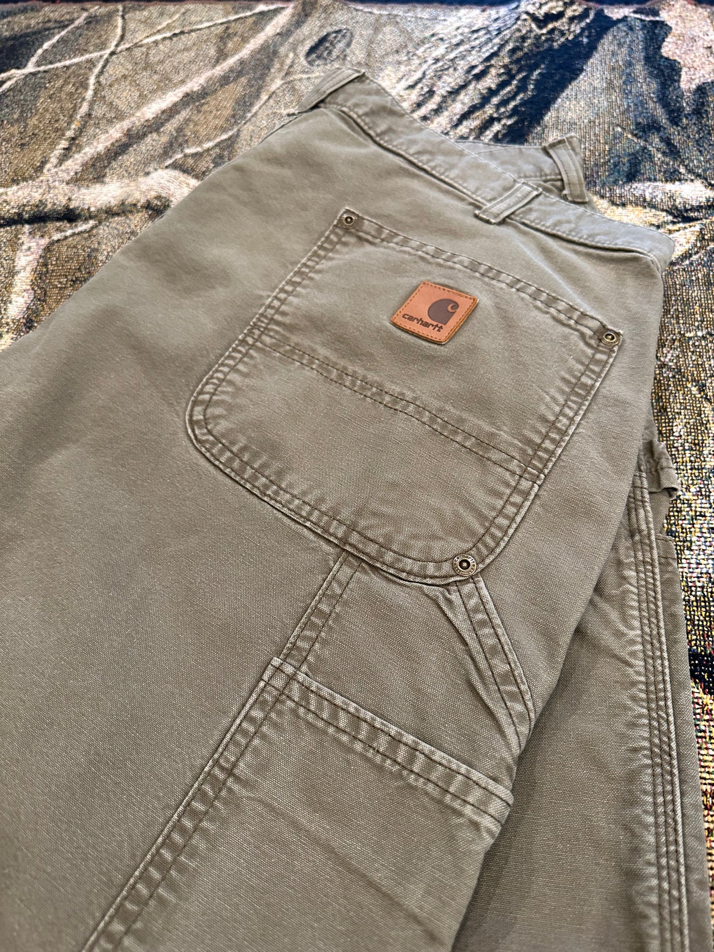 Double knees by carhartt