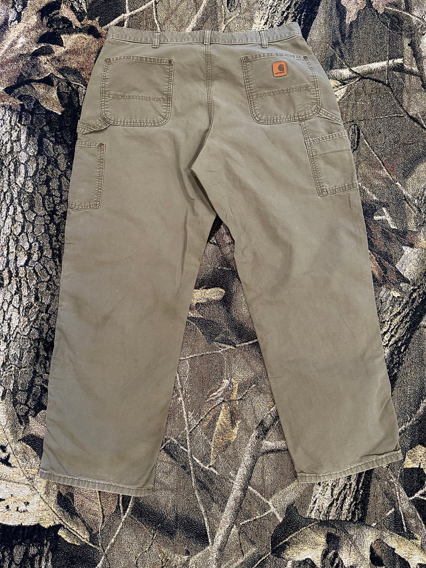 Double knees by carhartt