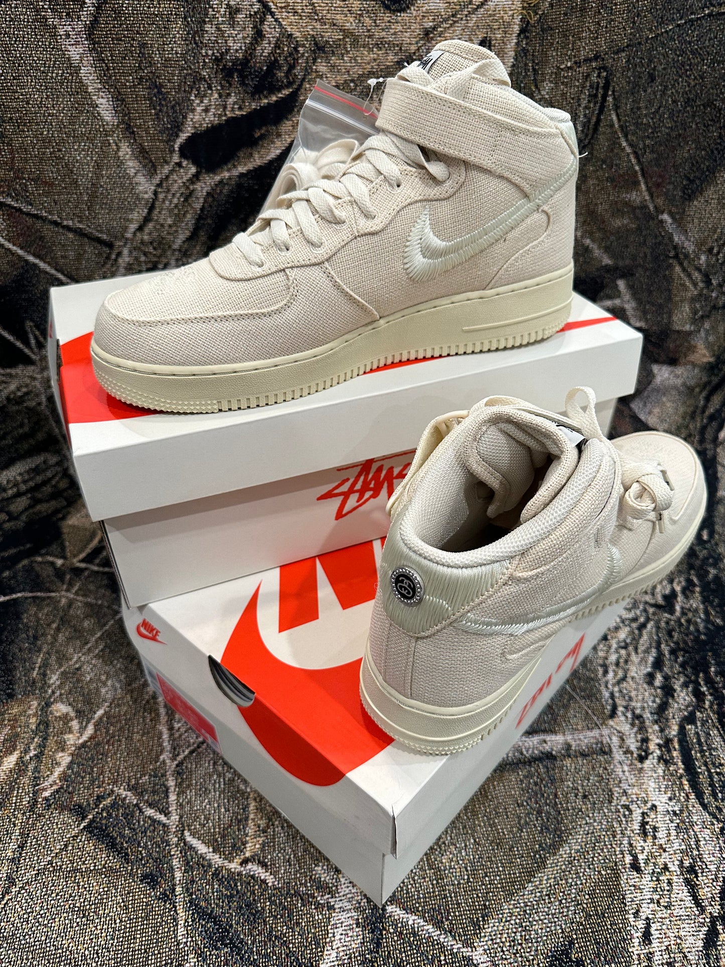 (10.5) Nike X stussy AF1 mid SP FOSSIL